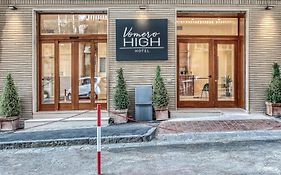Vomero High Hotel